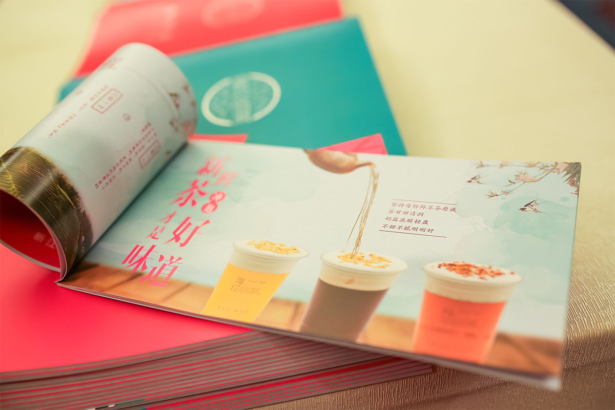 ”尋花吻茶“品牌代言簽約儀式 ”尋花吻茶“品牌代言簽約儀式