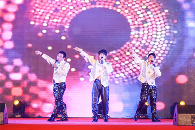 年會節(jié)目策劃要怎么開展才能獲得欣賞